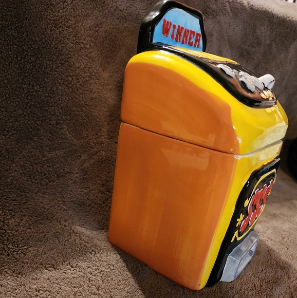 1 Armed Bandit Cookie Jar 777 - Picture 5 of 7